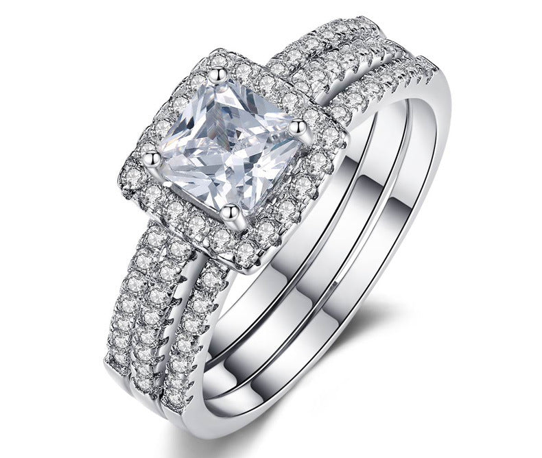 Four-prong Group Set Women's Simple Engagement Ring