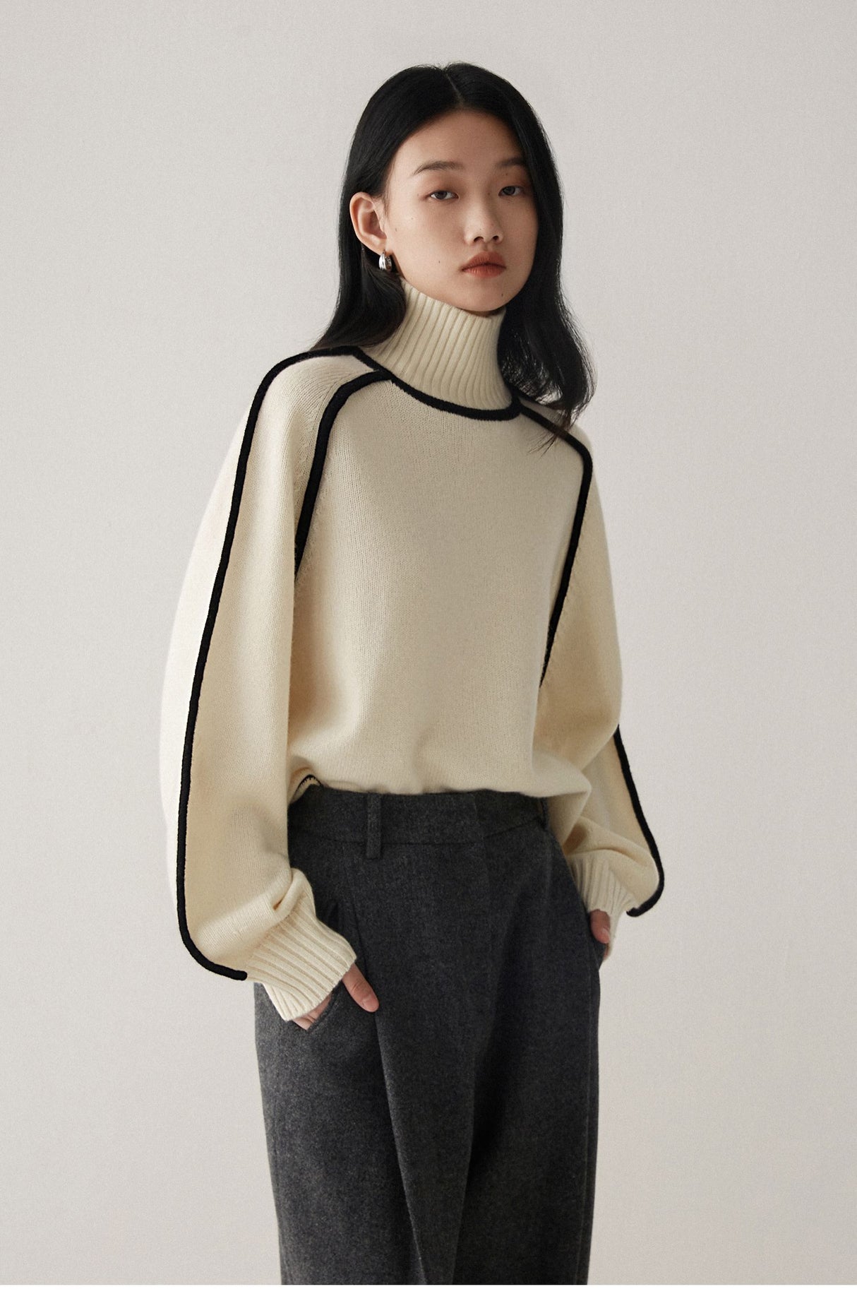 Contrast High Neck Raglan Lantern Sleeve Sweater For Women