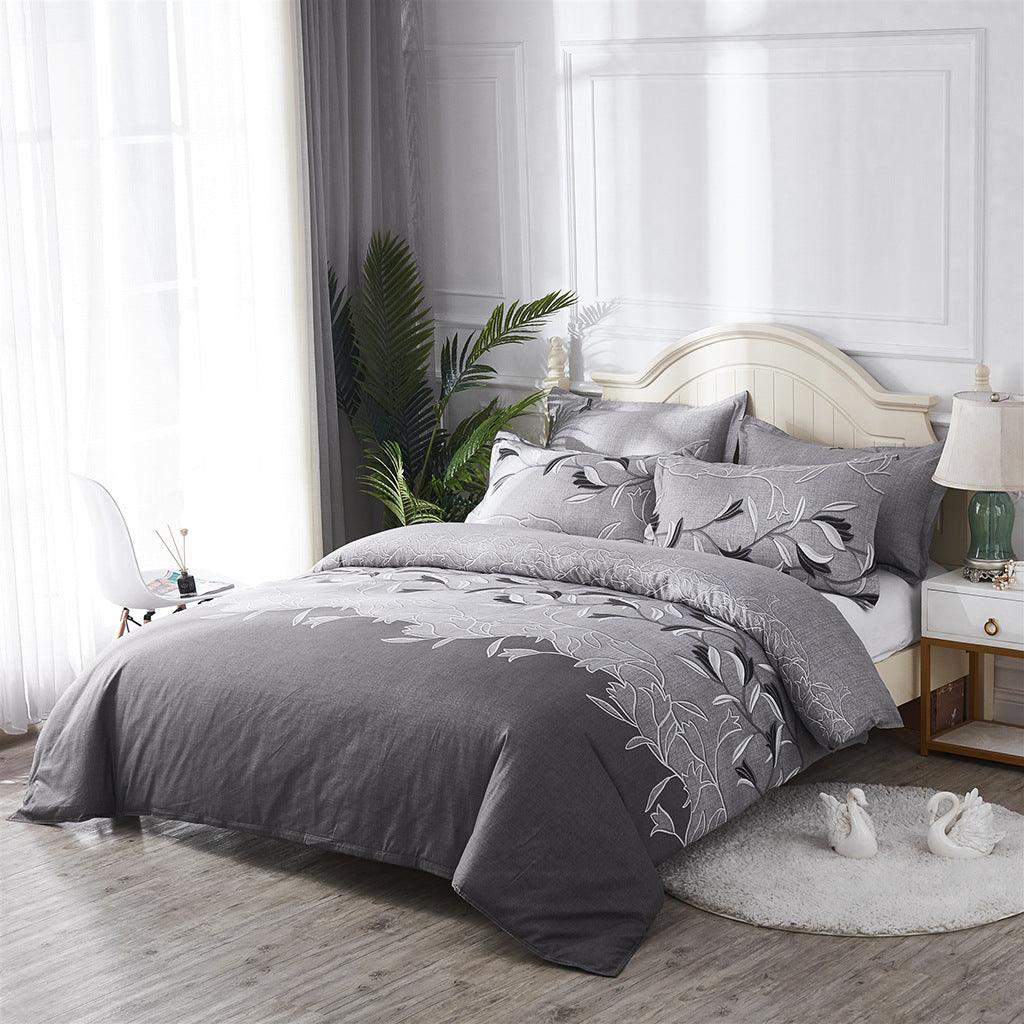 Tredelt dynebetræk med broderet tryk