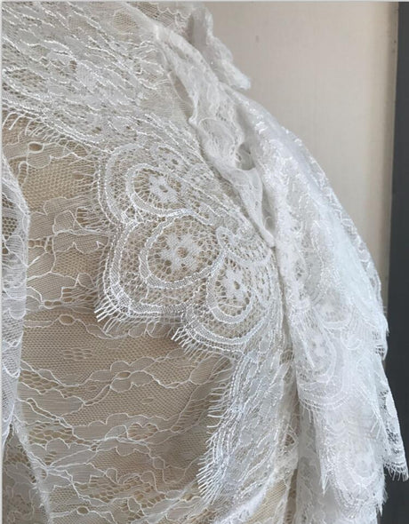 Tight lace long sleeve top