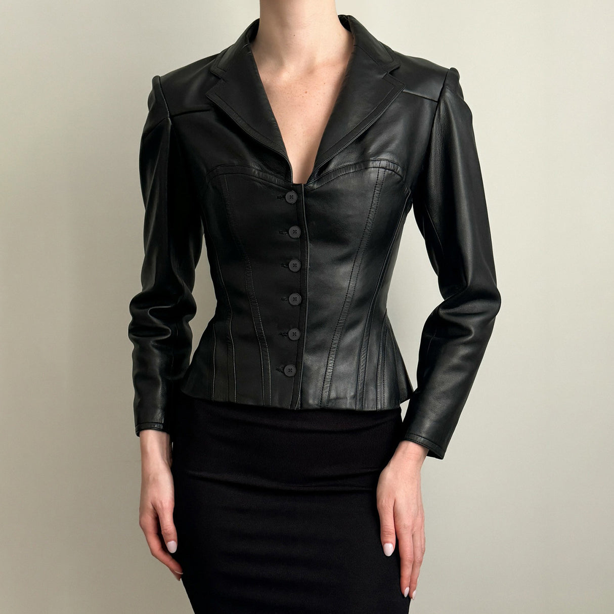 Dark Style Spicy Girl Short Style Lapel V-neck Leather Jacket For Women