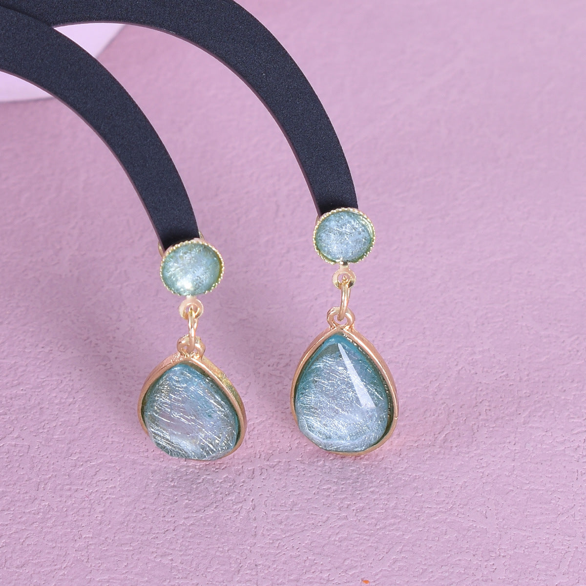 French Retro Drop-shaped Eardrops Resin Hong Kong Style Earrings
