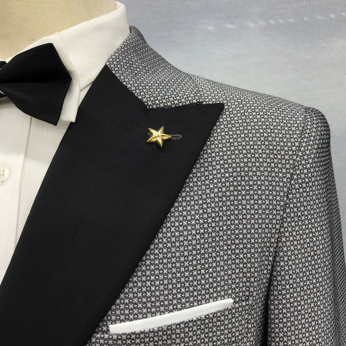Mænds Raw Edge Design Skulderpudeblazer i høj kvalitet