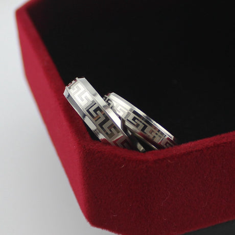 Men's And Women's Simple Couple Rings Great Wall Pattern